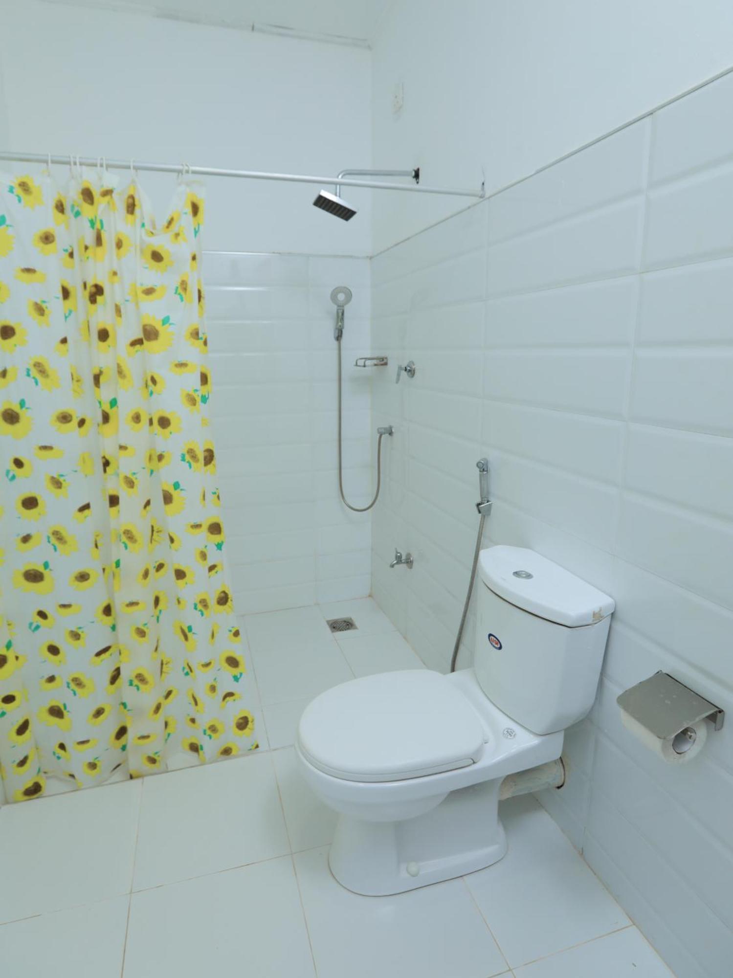 Trinco Star Cabana Тринкомали Номер фото